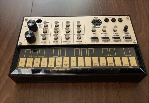 Synthétiseur clavier korg - synthétiseur,