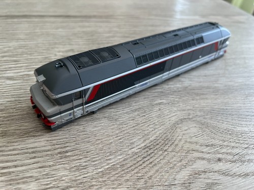 Caisse locomotive 72030 - locomotive,