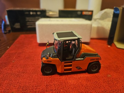 Nzg 832 hamm compacteur - 832,