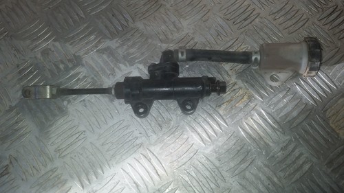 Maitre cylindre arriere quad - cylindre,