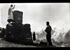 SIXT / SAMOENS (74) PRIEST at the animated MASS at the Summit of the BUET in 1959