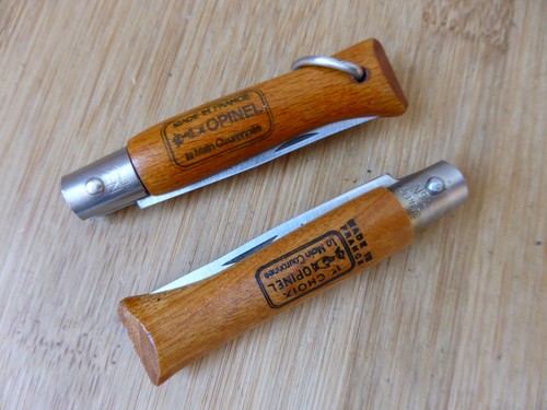 Anciens couteaux pliants