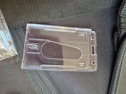 Porte badge rigide transparent - porte-badge,