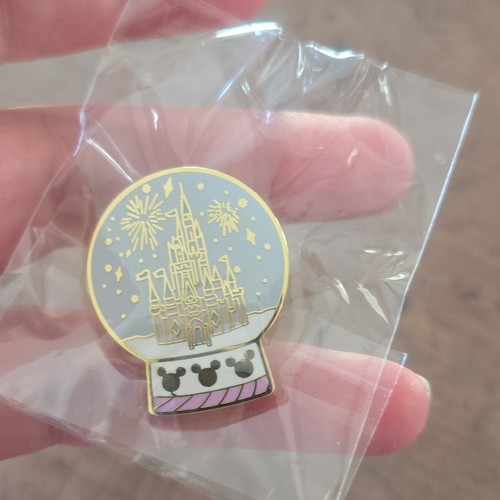 Disney pin métal château - disney,