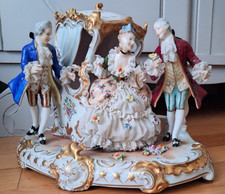ancien grand groupe porcelaine