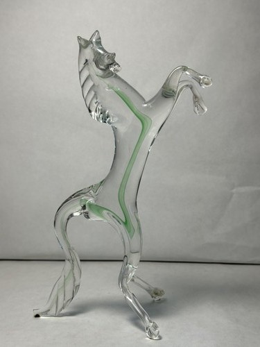 Statuette cheval cabré - , en