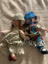 Lots de 2 poupées holly