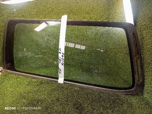 Vitre arrière gauche - arrière, nissan