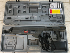 Senco DuraSpin DS300-AC Collated Screw Driver Fastening System in Case Exc Cond