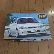 Fujimi Honda Civic Type R EK9 Plastic Model Kit 124 White Unassembled
