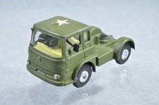 CB279 Corgi Toys #1135 Bedford