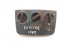 Ford Courier 2000 Contrôle