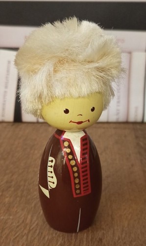 Figurine bois vintage urss - figurine,