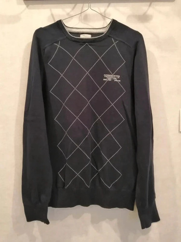 Pull sport bleu marine tout