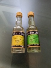 Lot De Deux Mignonnettes De