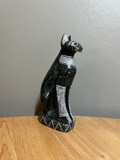 Statue antique de la déesse