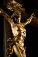 17ème Petit crucifix en