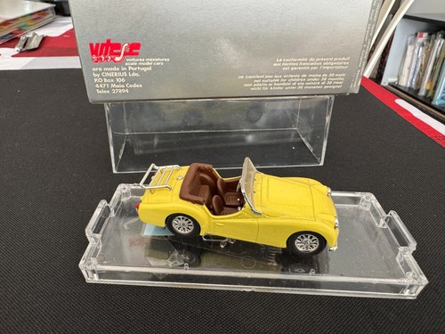 Vitesse triumph tr - 1/43,