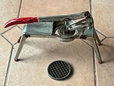 VINTAGE / Ancien coupe frites VITE FRITES avec sa grille