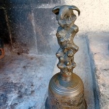 ANCIENNE CLOCHE EN BRONZE