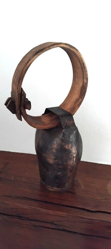 Ancienne sonnaille grande - ancienne, –