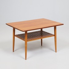 Table basse scandinave en teck avec étagère tressée, Danemark, années 1960
