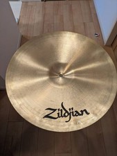 Cymbale Zildjian Avedis Medium