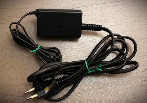 Console sony psp chargeur - console,