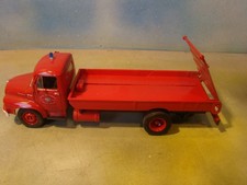 1/43 CAMION UNIC PORTE AUTO
