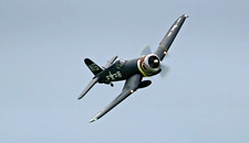 Arrows RC - F4U Corsaire Avion