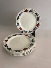 6 Assiettes plates Boch Modèle Boerenbont  en bon état  Avr6