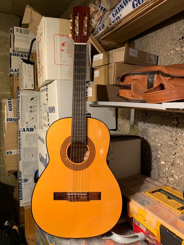 Guitare acoustique enfant