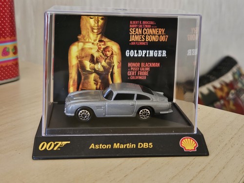 Voiture miniature james - miniature,