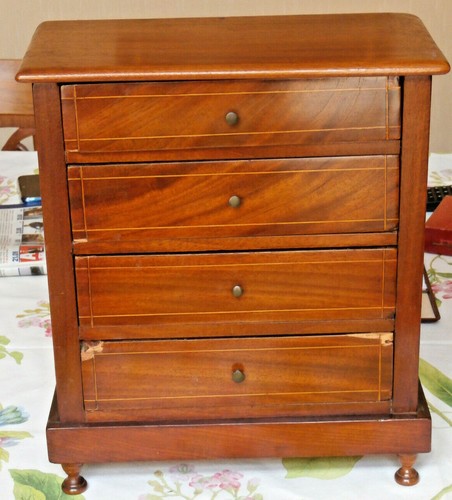 Commode poupée acajou - poupée, ou