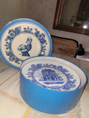 Boîte assiettes à - de,