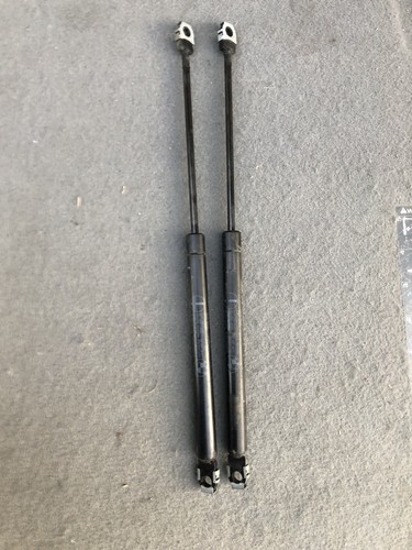Vérins capot bmw e36 - capot,