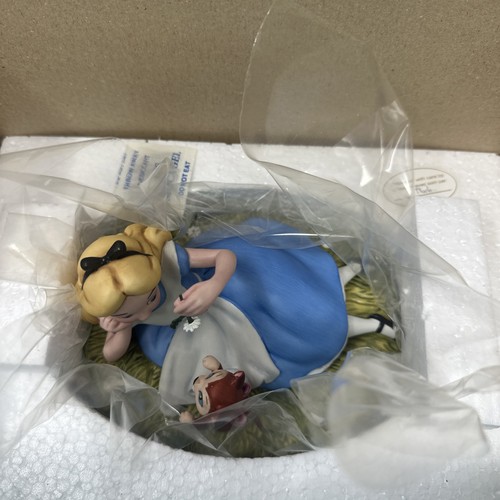 Wdcc walt disney alice - walt, in