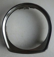 Cercle de phare chromé