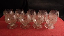 Service de 9 verres a vin en