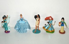 Lot 5 figurines plastique princesses DISNEY et EURODISNEY Glitter à paillettes