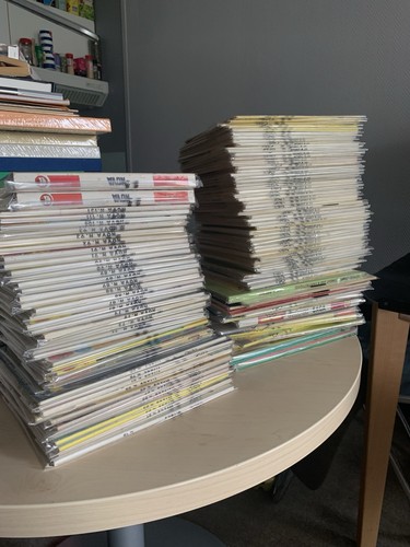Lot 110 comics - +110,