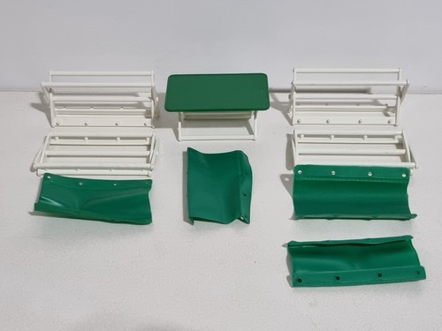 Playmobil 3413 lot table lit