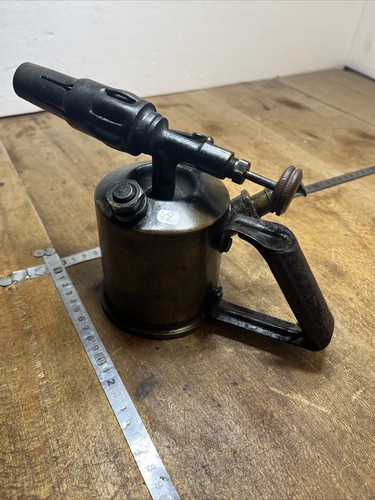 Old tool outil ancien - old,