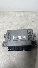 Calculateur moteur RENAULT