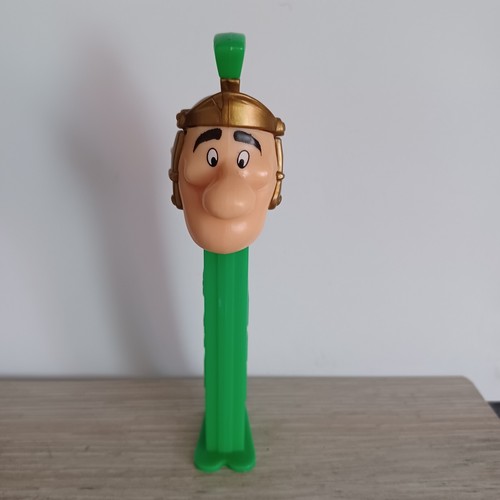 Distributeur bonbons pez - bonbons,
