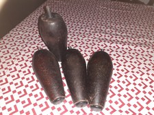 Lot 4 Pieds De Lit Ou Buffet