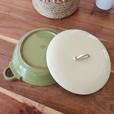 Vietri Cucina Fresca 1.75 Qt Round Covered Casserole, Cream & Sage Made In Italy