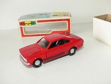 TOYOTA CARINA 1600 SR Rouge
