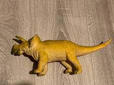 Gros lot de 6 Dinosaures 2009