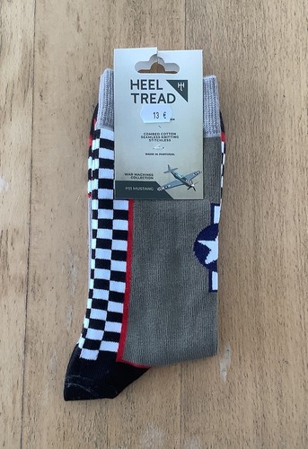 Paire chaussettes p 51 - de,